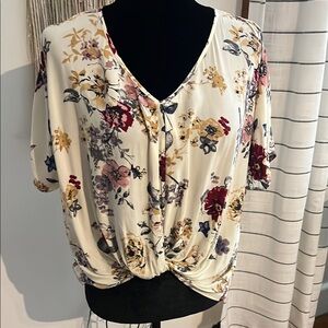 Day trip Floral Print V-Neck Women's Top